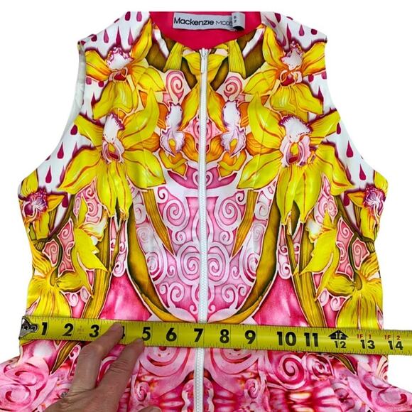 Mackenzie Mode | US 2 | Floral Sleeveless Mini Zip-Up Fit and Flare Dress - Picture 9 of 12